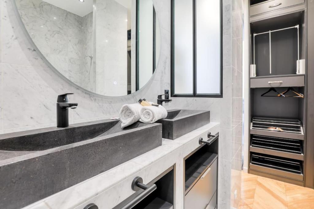 Magnifique Loft 130m2 Louvre, Palais Royal Parigi